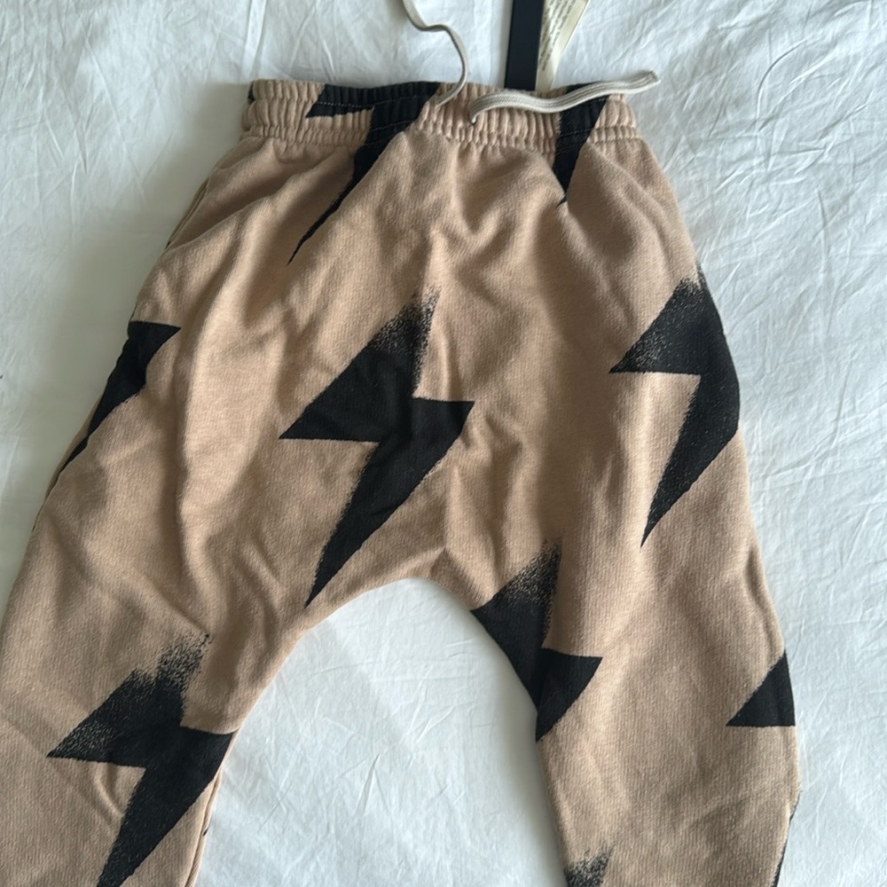 Nununu Beige Lightning Print Joggers